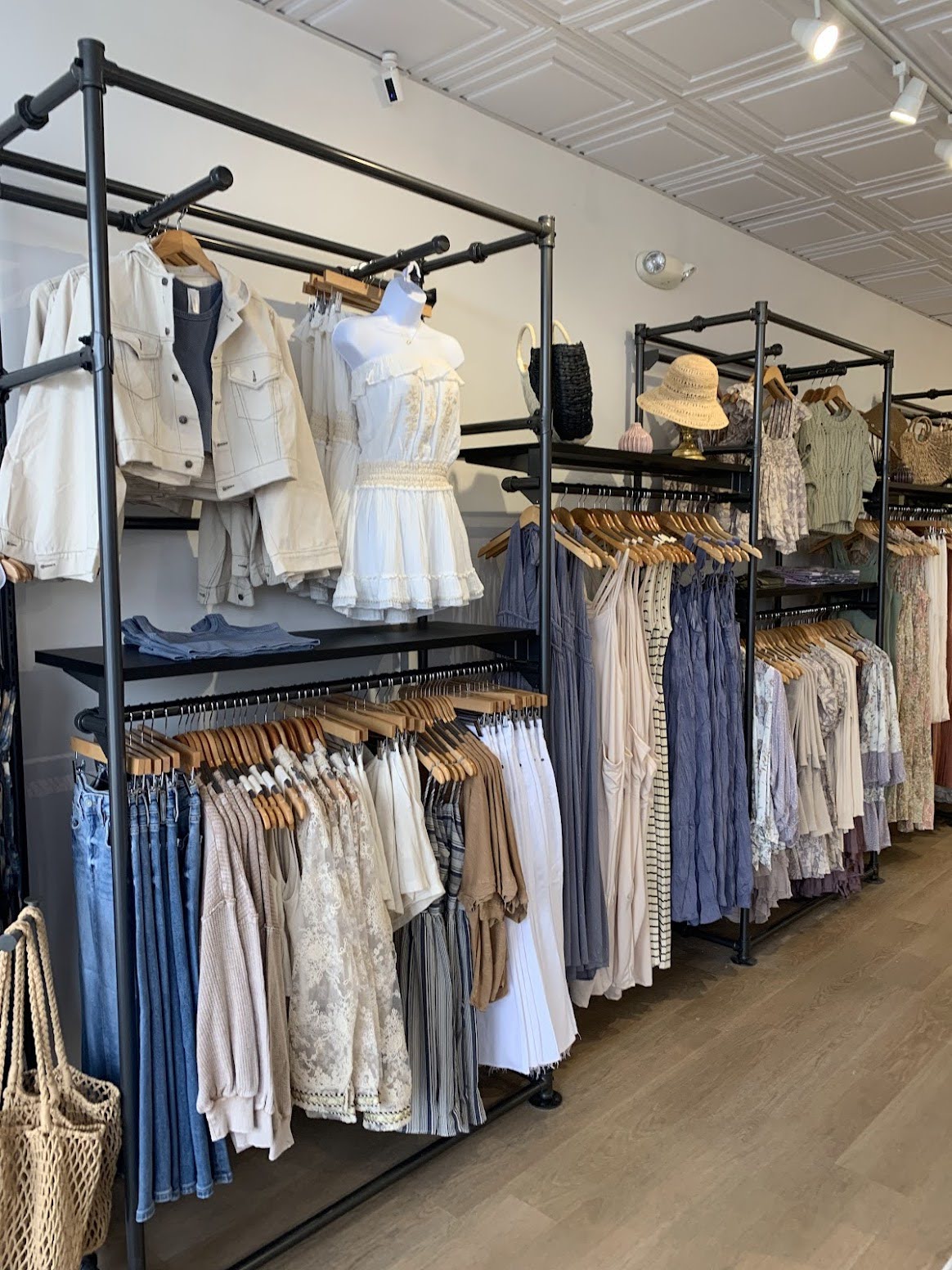 WELCOME ALB SMITHTOWN, NEW YORK!